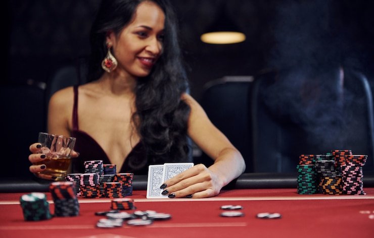 Pengguna menikmati akses live casino melalui perangkat mobile dengan tampilan layar yang responsif dan mudah dipakai